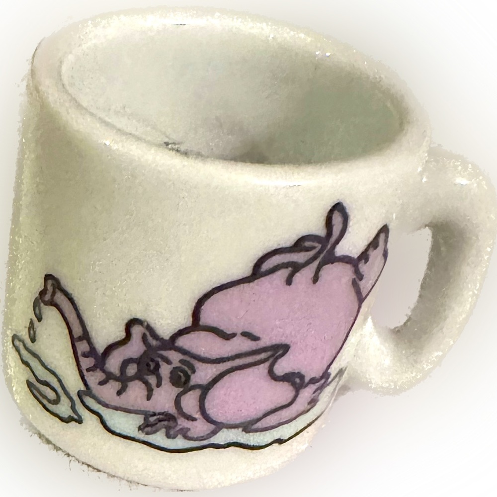 VTG 1980s  PINK PURPLE TINY CERAMIC ELEPHANT CUP MUG COFFEE TEA PARTY TOY 1.5”x1